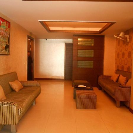 Hotel Crystal Retreat Агра Екстер'єр фото