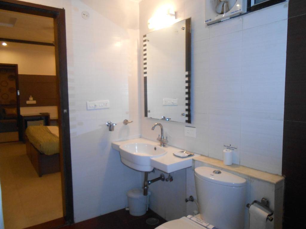 Hotel Crystal Retreat Агра Номер фото