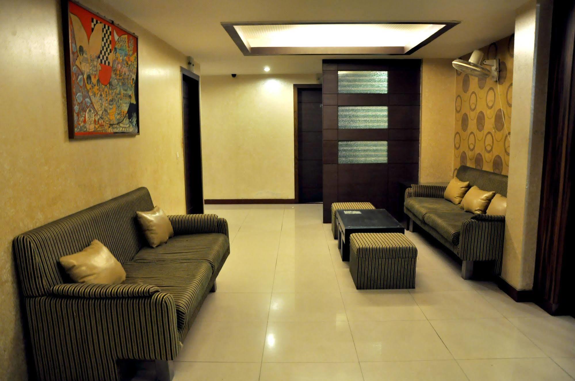 Hotel Crystal Retreat Агра Екстер'єр фото